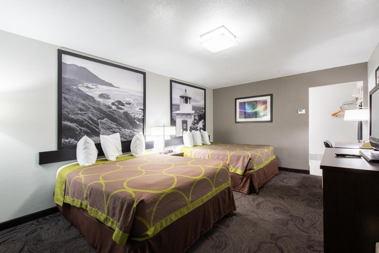 Hotel Super 8 By Wyndham