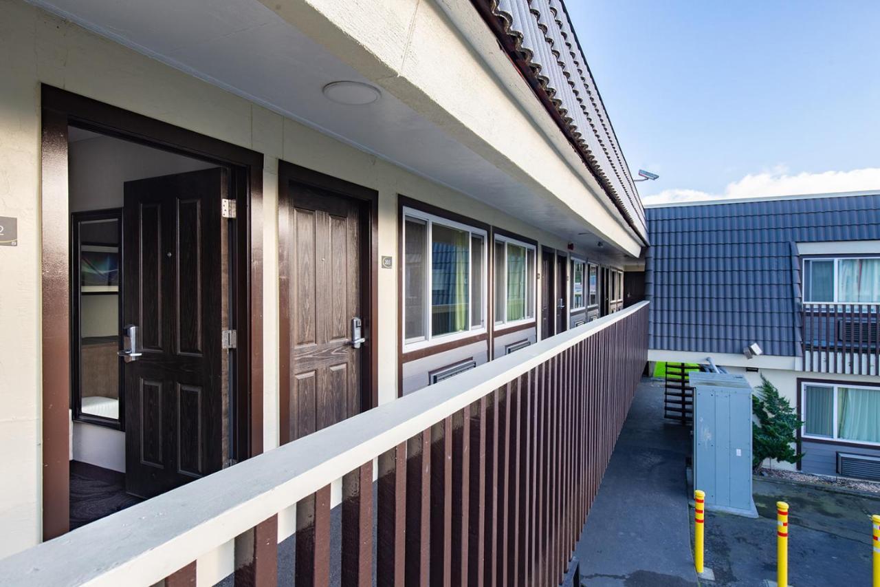 Super 8 By Wyndham 3* Eureka