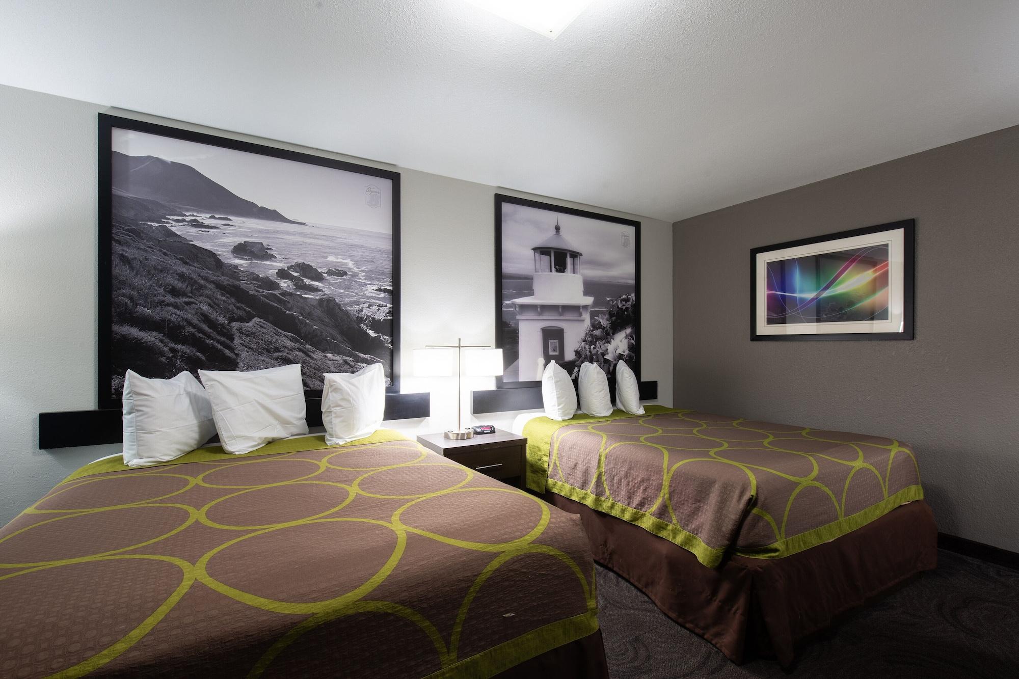 Super 8 By Wyndham Hotel 3*