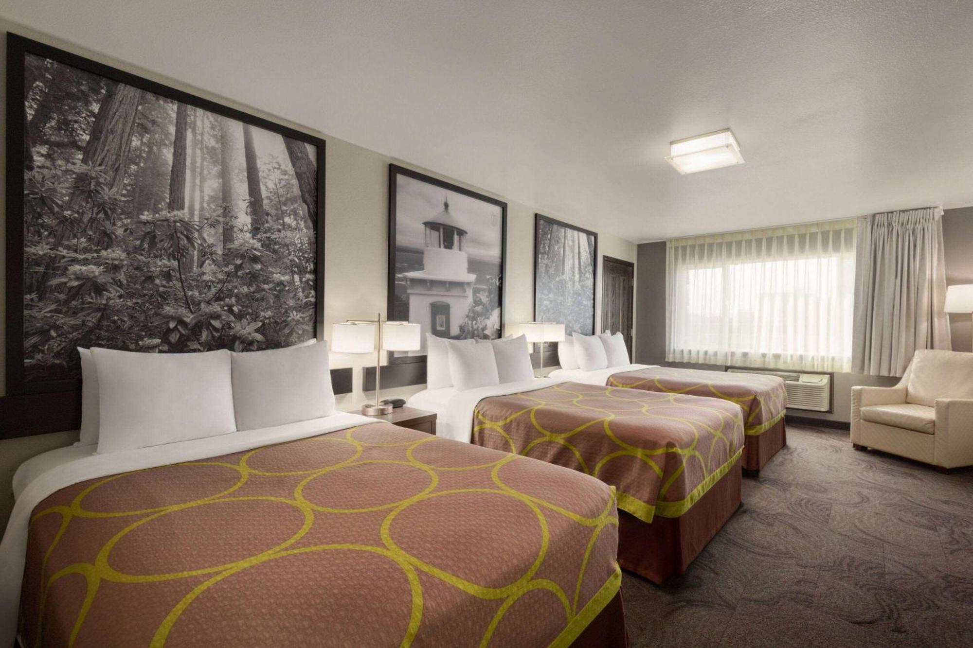 Hotel Super 8 By Wyndham