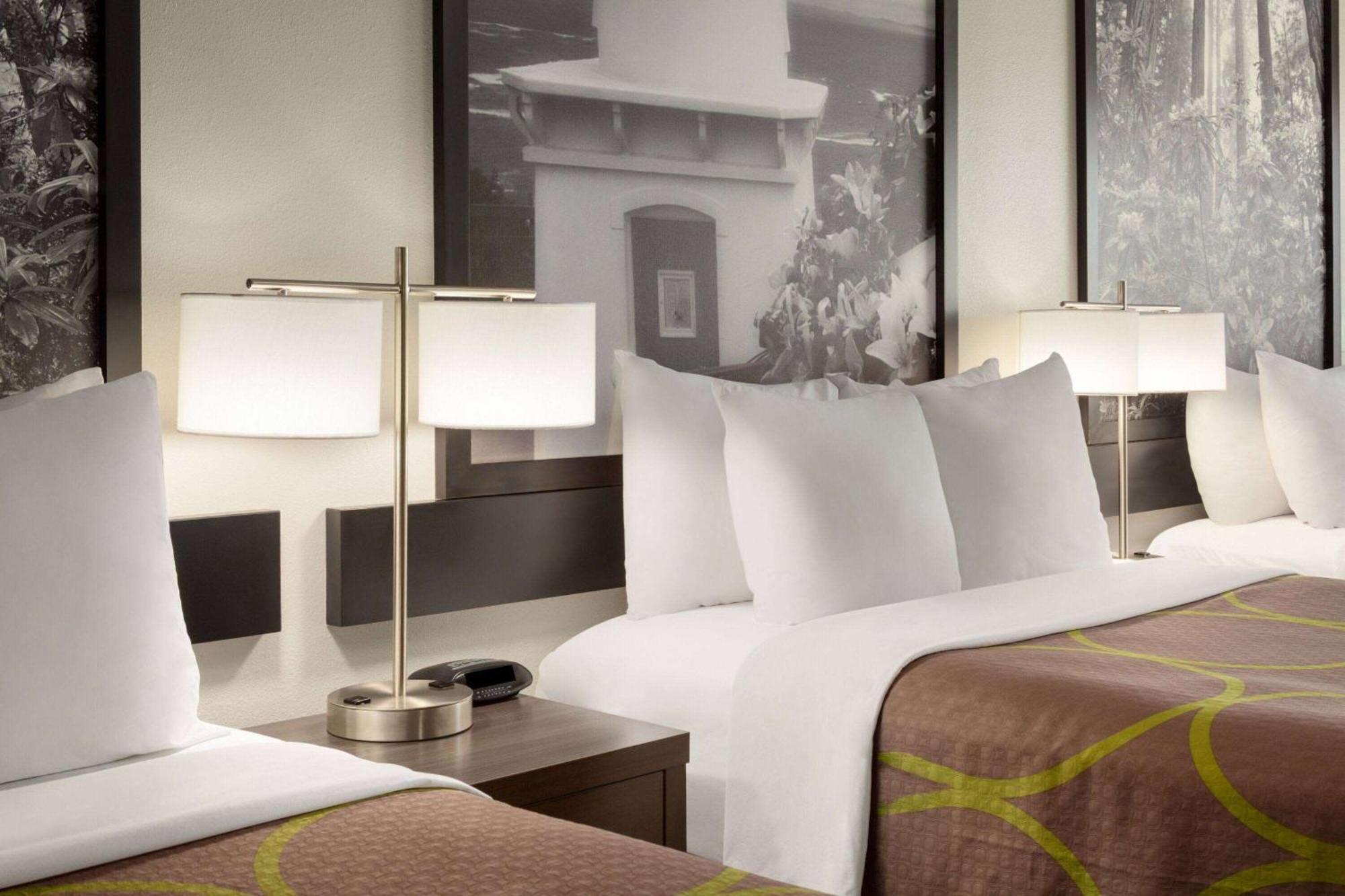 Hotel Super 8 By Wyndham